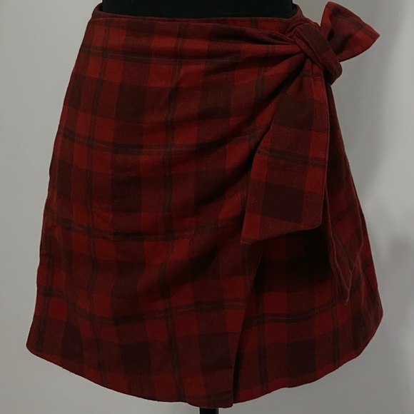 Wilfred New Wrap Front Skirt - Picture 5 of 10